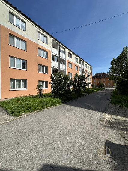 PREDANÝ ! 4-izbový byt na predaj v exkluzívnej lokalite Trenčína - Hodžova ulica
