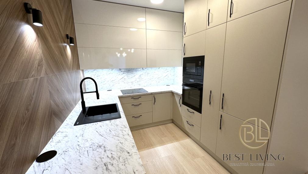 Kompletne vkusne zariadený 2-izbový byt s terasou 110 m² - ihneď k dispozícii!