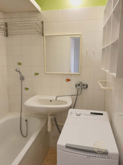 Na predaj 3i byt pre aktívnych ľudí na kompletnú rekonštrukciu- najvyššie poschodie a top výhľady, Sihoť 1
