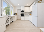 VÝNIMOČNÝ VEĽKOMETRÁŽNY 3-IZBOVÝ BYT | 93,95 m² | 2 KÚPEĽNE | LÁNSKA, POVAŽSKÁ BYSTRICA - fotografia 11
