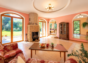 Rodinný dom na predaj Ilava – Skala | pozemok 1 430 m², wellness zóna, zimná záhrada a dvojgaráž - fotografia 9