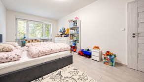 VÝNIMOČNÝ VEĽKOMETRÁŽNY 3-IZBOVÝ BYT | 93,95 m² | 2 KÚPEĽNE | LÁNSKA, POVAŽSKÁ BYSTRICA