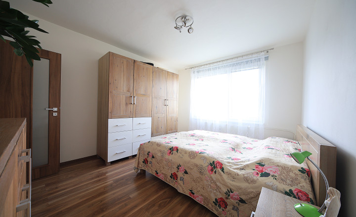 PREDANÝ - Štýlový 2-izbový byt po kompletnej rekonštrukcii v top lokalite – Dubnica nad Váhom, Pod Kaštieľom - fotografia 8