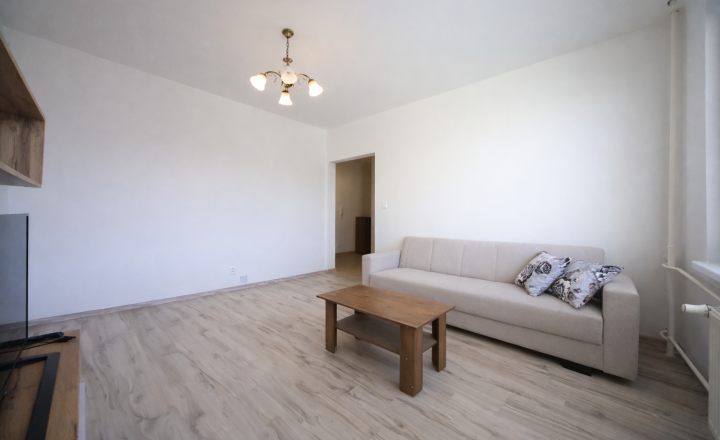 PREDANÝ - Kompletne zrekonštruovaný 1-izbový byt | Považská Bystrica – Stred | TOP stav 2024 - fotografia 3