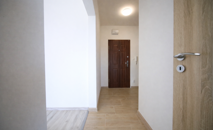 PREDANÝ - Kompletne zrekonštruovaný 1-izbový byt | Považská Bystrica – Stred | TOP stav 2024 - fotografia 6