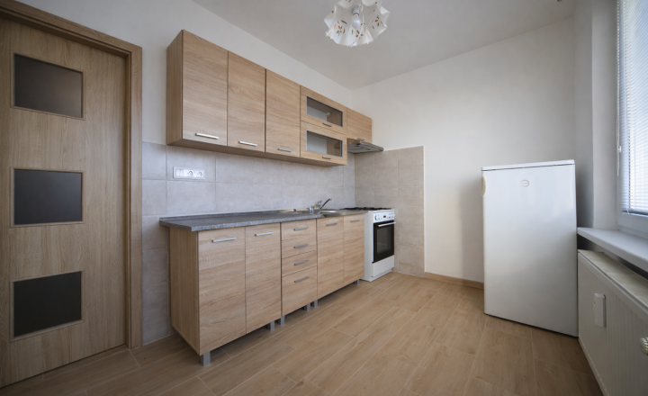 PREDANÝ - Kompletne zrekonštruovaný 1-izbový byt | Považská Bystrica – Stred | TOP stav 2024 - fotografia 10