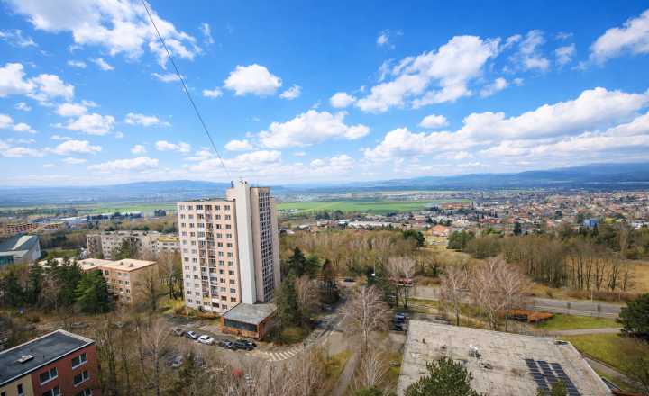 PREDANÝ  Byt s panoramatickým výhľadom – Trenčín Juh, Západná ulica (11/11) - fotografia 12
