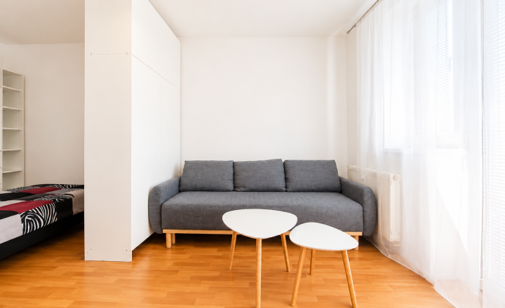 1-izbový byt využiteľný ako 2-izbový | kompletne zariadený | centrum Púchova | 499 € s energiami - fotografia 6
