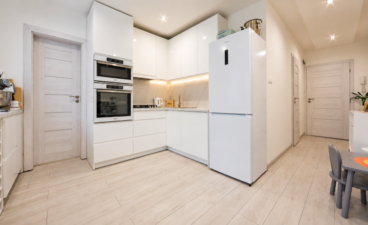 VÝNIMOČNÝ VEĽKOMETRÁŽNY 3-IZBOVÝ BYT | 93,95 m² | 2 KÚPEĽNE | LÁNSKA, POVAŽSKÁ BYSTRICA - fotografia 9