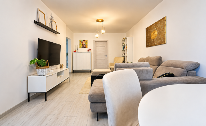 VÝNIMOČNÝ VEĽKOMETRÁŽNY 3-IZBOVÝ BYT | 93,95 m² | 2 KÚPEĽNE | LÁNSKA, POVAŽSKÁ BYSTRICA - fotografia 4