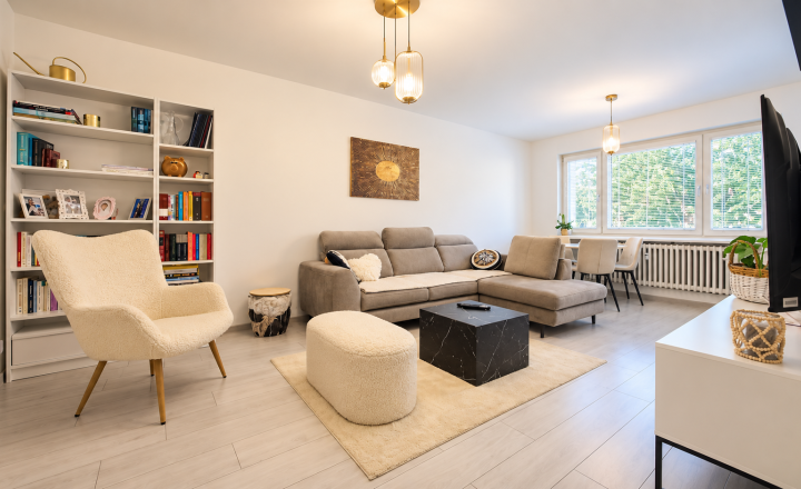 VÝNIMOČNÝ VEĽKOMETRÁŽNY 3-IZBOVÝ BYT | 93,95 m² | 2 KÚPEĽNE | LÁNSKA, POVAŽSKÁ BYSTRICA