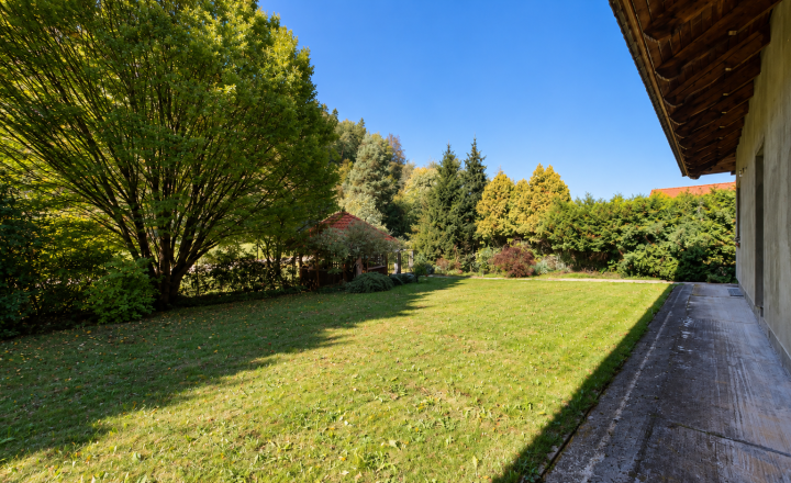 Rodinný dom na predaj Ilava – Skala | pozemok 1 430 m², wellness zóna, zimná záhrada a dvojgaráž - fotografia 6