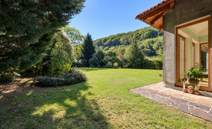 Rodinný dom na predaj Ilava – Skala | pozemok 1 430 m², wellness zóna, zimná záhrada a dvojgaráž - fotografia 4