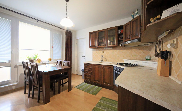 2-izbový byt funkčne upravený na 3-izbový | 68 m² | 2 balkóny | Nová Dubnica - fotografia 8